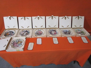 lot 141 image: (7) David Palladini (The Legends Of Camelot) 9 Limited Edition Collector Plates