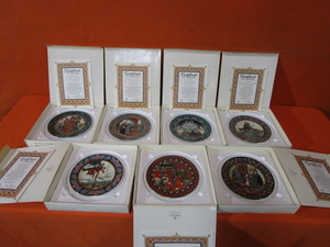 lot 188 image: (7) Boris Zvorykin (Russian Fairy Tales) 8.5 Limited Edition Collector Plates