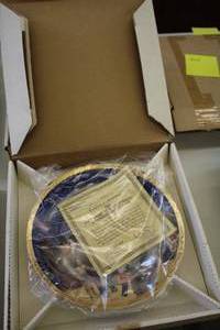 lot 565 image: The Hamilton Collection Limited Edition Star Wars 10th Anniversary Commemorative by Thomas Blackshear Collector Plate (New In Box )