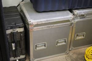 lot 594 image: Metal Road Case