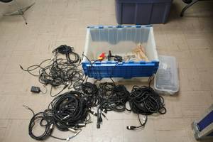 lot 931 image: Lot of (1 Bin) Misc. AV Cords and Cables