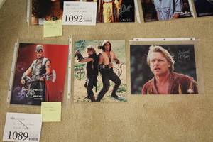 lot 1089 image: Lot of (3) Hercules and Zena Signed Photos (in sleeves)