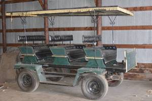 Pull behind carriage with removable top