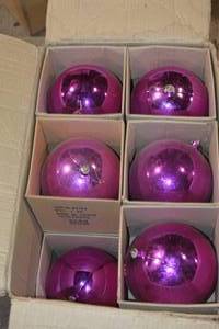 8 hot pink oversized bulb qty of 11