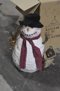 24 Standing Snowman
