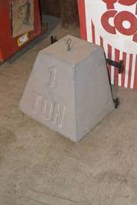 1 Ton 22 x 20 prop