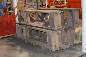 Quantity of 11 wooden benches