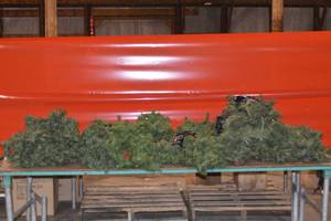 Table contents- tree garland