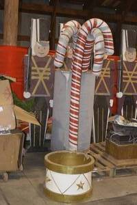 7 Candy Canes and oversized drum