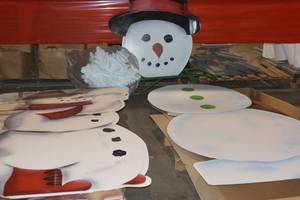 2 1-piece snowmen, 5 2-piece snowmen Product 48 x 96 Fome-Cor Background