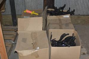 6 boxes of swivel plastic hangers