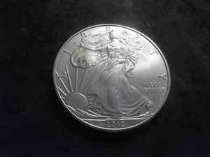 2010 US Silver Eagle Dollar 1 Oz. 99.0 Fine MS From Unc Roll