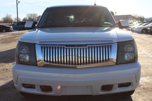 2003 Cadillac Escalade