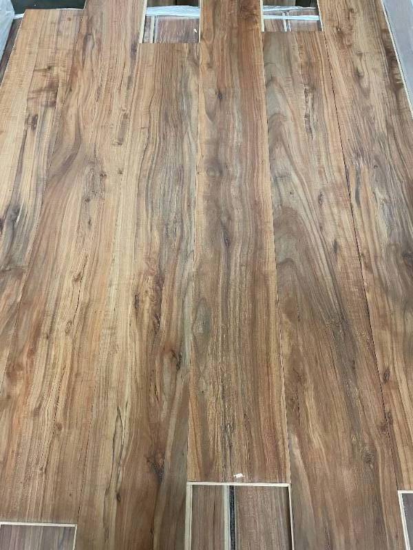 LF Auctions Black Friday Auction! Over 12K feet of Premium Flooring