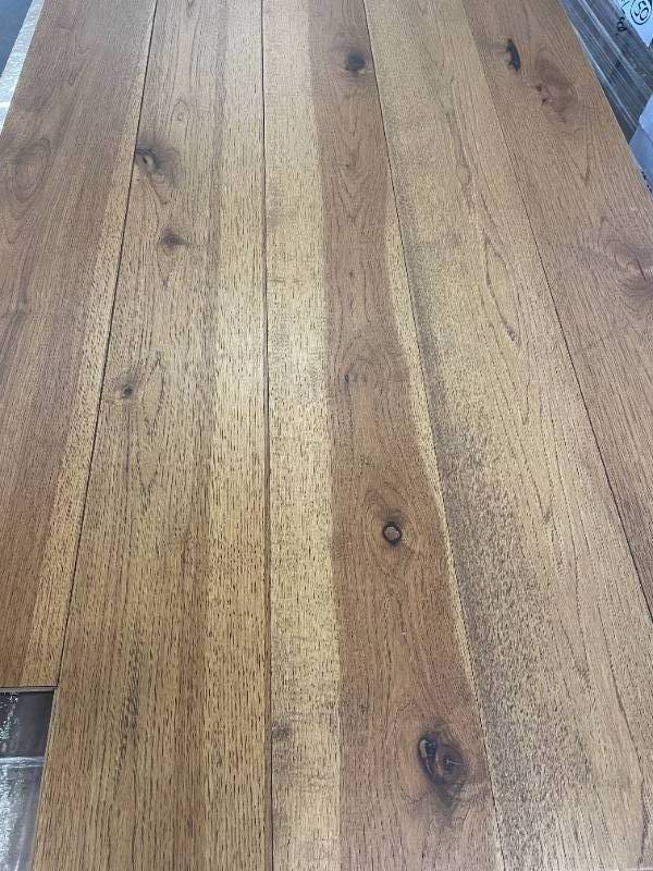 402 SF of High End Engineered Hardwood Flooring Hardsracped 38 x7x 81 - WV