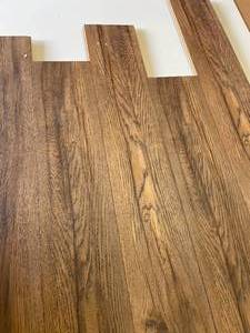 465 SF of Water Resistant Laminate Flooring 7.5x47 - H