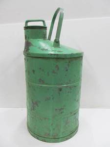 lot 26 image: Large Steel Heavy Duty Antique Oil Can
