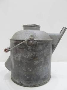 lot 28 image: Very Nice Antique Pennsylvania Railroad Water Can