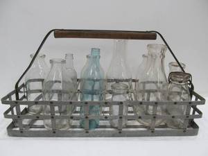 lot 41 image: Old Vintage Primitive Metal MilkOil Bottle Carrier