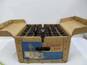 lot 52 image: Vintage Hamms Beer Case FULL of Bottles