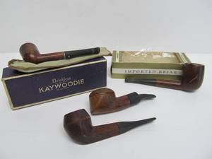 lot 108 image: Nice Lot of 4 Vintage Smoking Pipes