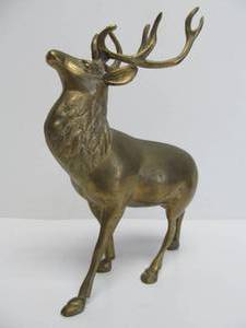 lot 162 image: Larger Brass StagDeer Statue 