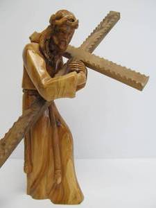 lot 168 image: Hand Carved Burled Wood Sculpture - Christ Carrying the Cross