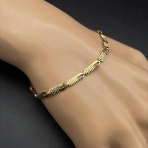 18k Yellow Gold Fancy Link Bracelet, Smooth & Flat for Comfort and Snag Free Wear $1150 Retail VIDEO