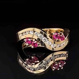 0.65 Carat Natural Ruby Four-Stone Diamond (VSH-I) Wave Ring in 14k Yellow Gold $2550 Retail VIDEO