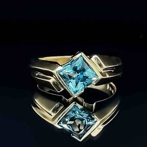 Square Swiss Blue Topaz Solitaire Modern Retro Scalloped Zig-Zig Ring in 14k Yellow Gold $1499 Retail