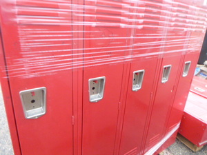 Set of 5 Lockers