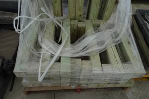lot 73 image: Wheel Crib Assemblies - Chunks of 4 x 4 Posts