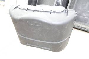 lot 287 image: Dual Propane Tank Plastic Cover