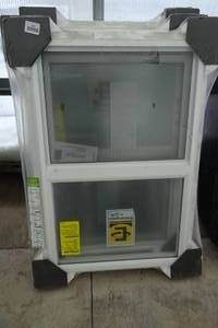 lot 229 image: NEW Pella Encompass Vinyl Frame Single Hung Window - 23.5 x 35.5