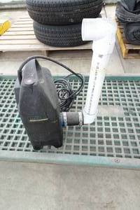 lot 75 image: TidalWave SH3600 3600 GPH Solids Handling Pump