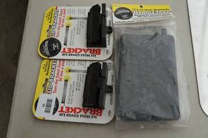 lot 43 image: Catch Cover Lid Brackets and Handle Trap