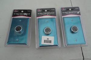 lot 88 image: 3 Prime Products 12 Volt Receptacle Plates