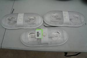 lot 91 image: 3 Interior RV Dome Lights