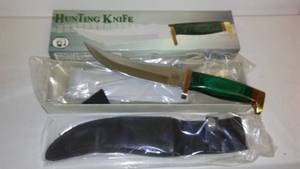 Hunting Knife, By Chipaway, 12 inch Knife, New.