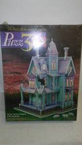 Puzzle 3D Victorian House � New.