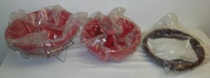(4) Silicone Baking Pans & Support Rack, New.