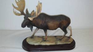 Moose Statue 11 inch long, Montefiori Collection.