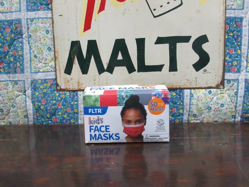 lot 4 image: Kids General Use Face Masks 50PK