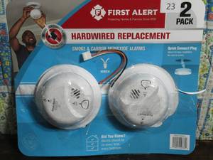 lot 23 image: First Alert BRK SC9120B (2 pack) Smoke & Carbon Monoxide Detector