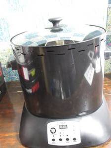lot 207 image: Cooks Companion 18 lb Stainless Steel Vertical Roaster