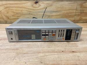 lot 46 image: TECHNICS TVFMAM Stereo Receiver (SA-450)