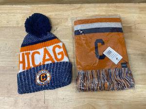 lot 42 image: Chicago Winter Gear (Bears Colors)