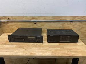lot 61 image: Kenwood Power Amplifier with Carver 10 Disc Player