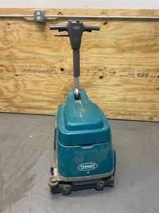 lot 64 image: TENANT T1 Floor Scrubber
