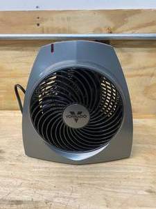 lot 80 image: VORNADO VH200 1500-Watt Electric Portable Space Heater, Whole Room Vortex Heat Circulation, Charcoal
